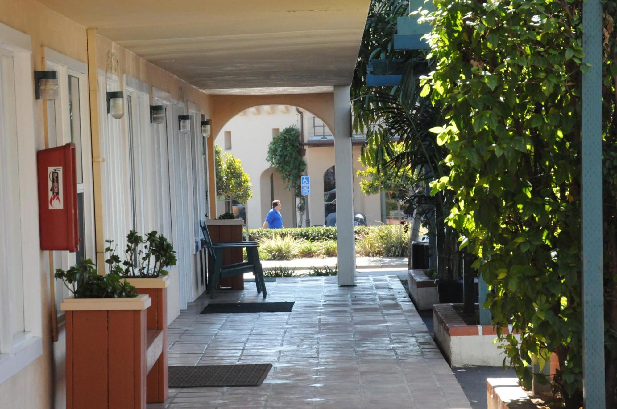 Oasis Inn And Suites Santa Barbara Kültér fotó