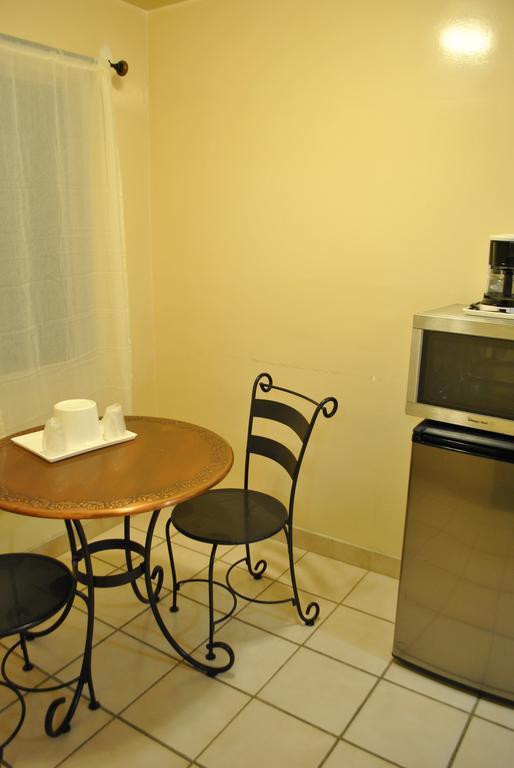Oasis Inn And Suites Santa Barbara Kültér fotó